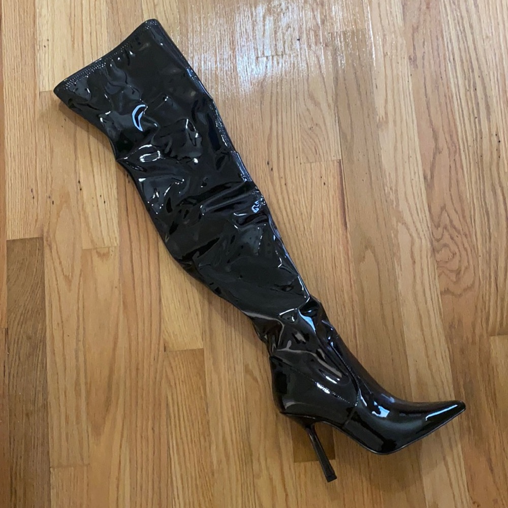 Black boots